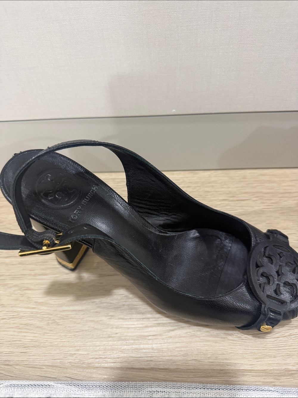 Tory Burch Black Leather Logo Slingback peep hole